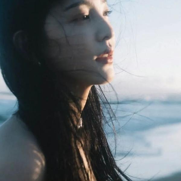 隐世狼女第二季 在线观看