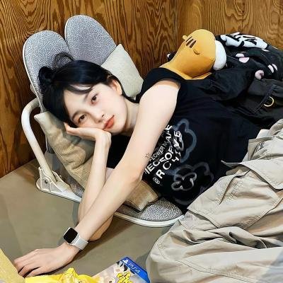 精灵高中 在线观看